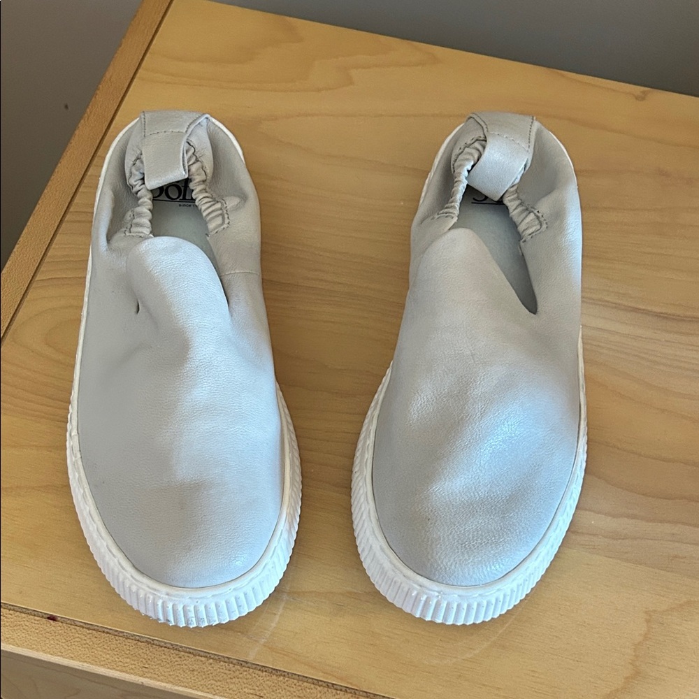 Sofft Slip-On Leather Sneakers